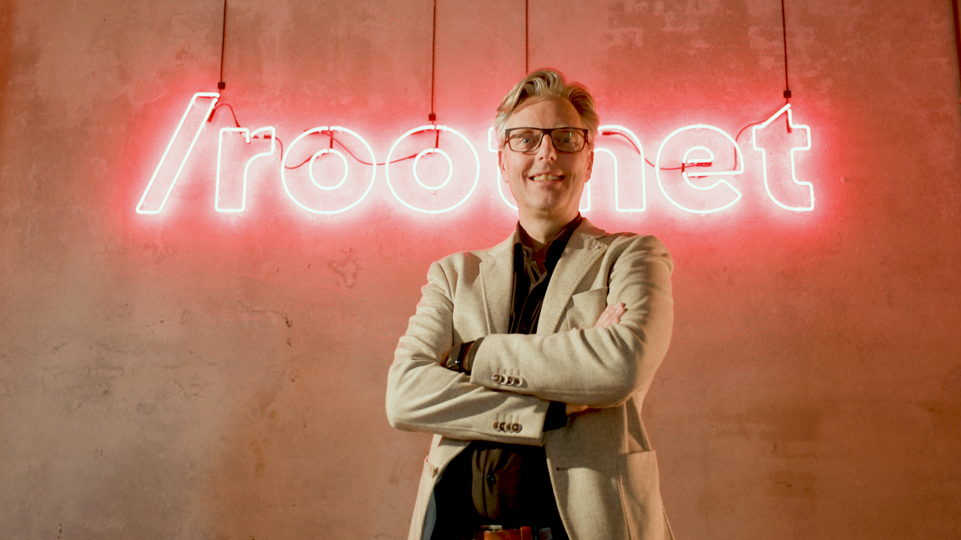 Hero afbeelding John Meijering - Emixion | Rootnet Managed Hosting